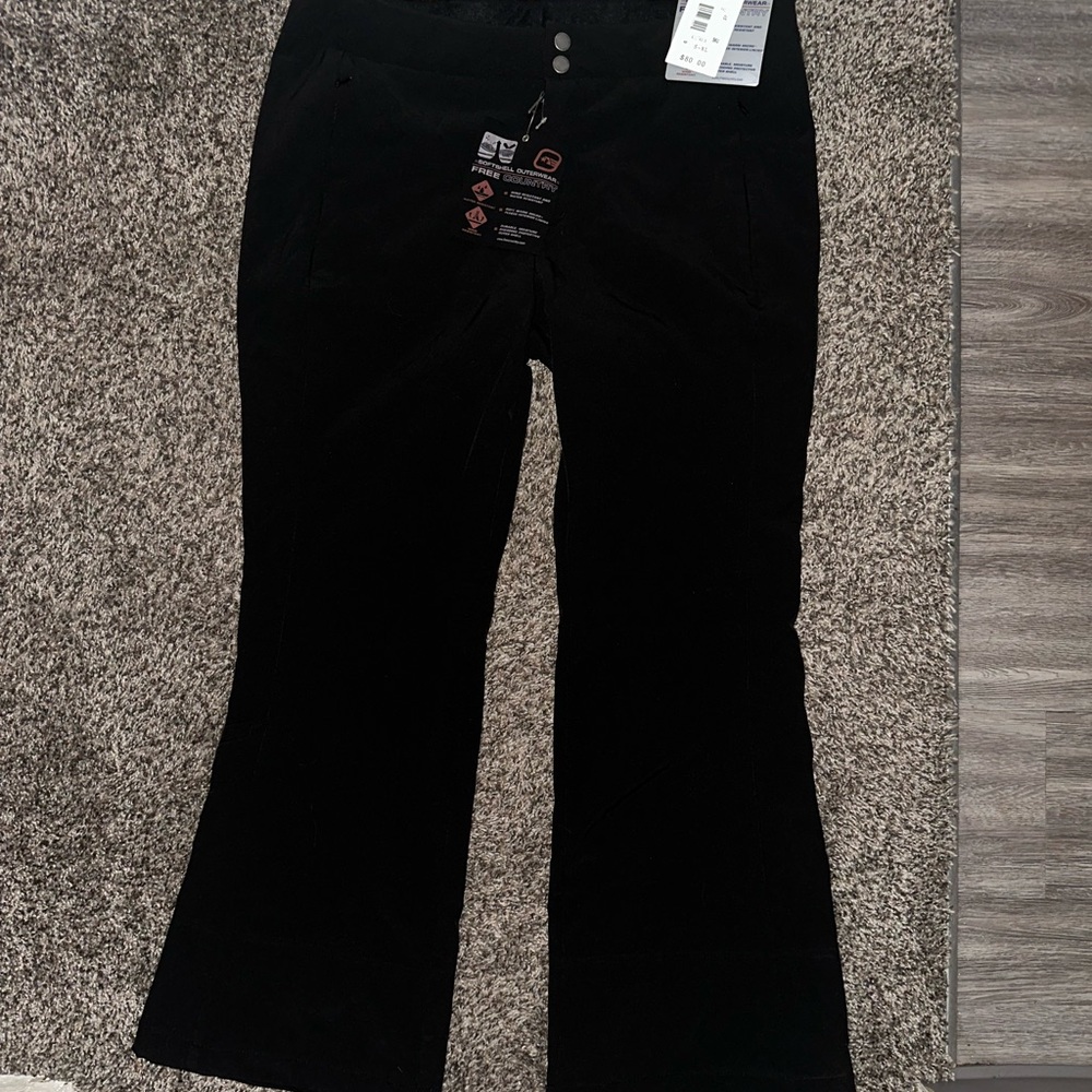 Free country brand new snow pants w tags